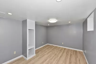 2322 S 63rd St, West Allis, WI 53219 - Photo 31