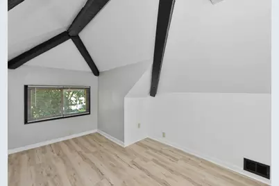 2322 S 63rd St, West Allis, WI 53219 - Photo 25