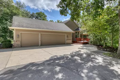 6873 W 7 Mile Rd, Racine, WI 53108 - Photo 9