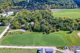 6873 W 7 Mile Rd, Racine, WI 53108 - Photo 47