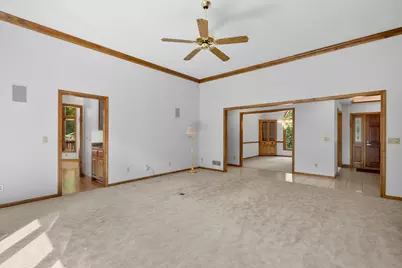 6873 W 7 Mile Rd, Racine, WI 53108 - Photo 27