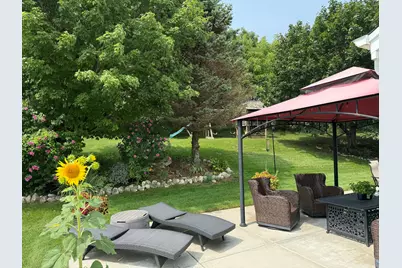 2308  Linda Ct, Waukesha, WI 53188 - Photo 35