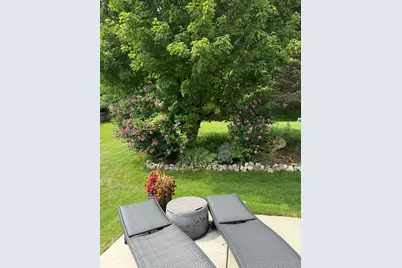 2308  Linda Ct, Waukesha, WI 53188 - Photo 39
