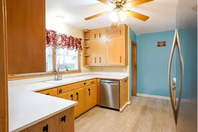 2176  Weston St, La Crosse, WI 54601 - Photo 5