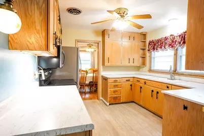 2176  Weston St, La Crosse, WI 54601 - Photo 7