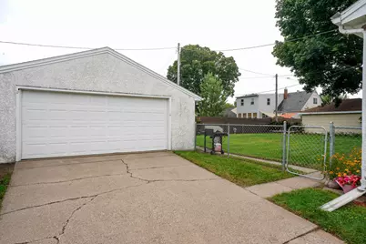 2176  Weston St, La Crosse, WI 54601 - Photo 25
