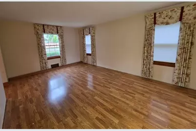 3809 S Clement Ave, Milwaukee, WI 53207 - Photo 7