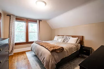 2401 S Williams St, Milwaukee, WI 53207 - Photo 11
