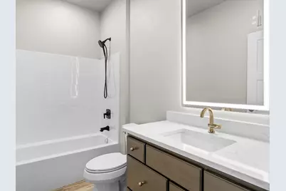 1915  Paul Rd, Manitowoc, WI 54220 - Photo 23