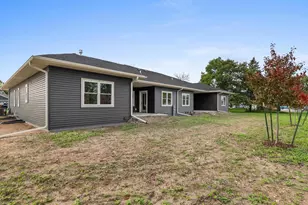 1915 Paul Rd, Manitowoc, WI 54220 - Photo 35