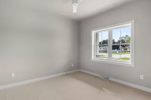 1915 Paul Rd, Manitowoc, WI 54220 - Photo 19