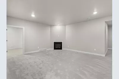 1917  Paul Rd, Manitowoc, WI 54220 - Photo 33