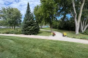 240 Marina Ct, Racine, WI 53185 - Photo 43
