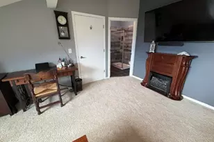 240 Marina Ct, Racine, WI 53185 - Photo 35