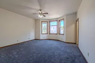 2161 S 11th St, Milwaukee, WI 53215 - Photo 5