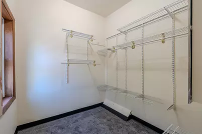 2161 S 11th St, Milwaukee, WI 53215 - Photo 7