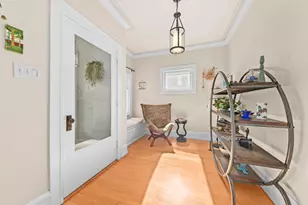 1557 N 50th Pl, Milwaukee, WI 53208 - Photo 5