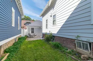 1557 N 50th Pl, Milwaukee, WI 53208 - Photo 27