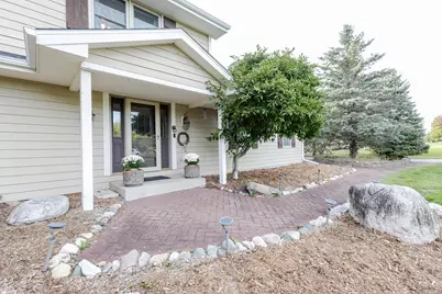 W362S2453  Lisa Ln, Ottawa, WI 53118 - Photo 5