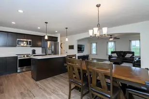 781 S Dewey Ave, Jefferson, WI 53549 - Photo 9