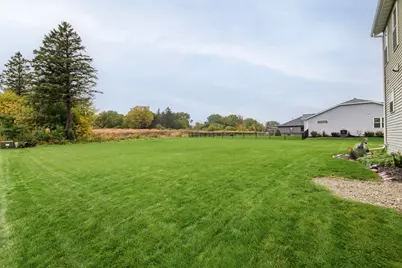 781 S Dewey Ave, Jefferson, WI 53549 - Photo 23