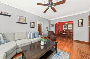 2473 N 84th St, Wauwatosa, WI 53226 - Photo 5