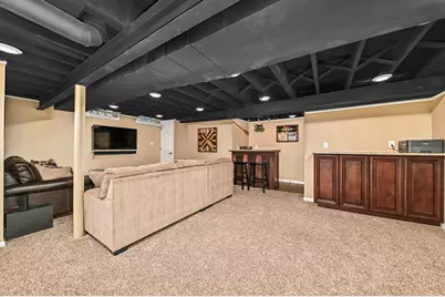 2473 N 84th St, Wauwatosa, WI 53226 - Photo 17