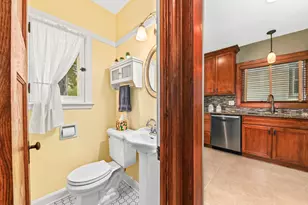 2473 N 84th St, Wauwatosa, WI 53226 - Photo 11