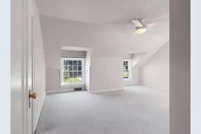 1036 N 17th St, Manitowoc, WI 54220 - Photo 19