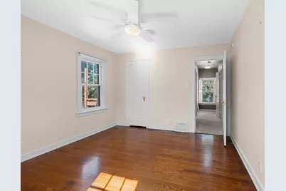 1036 N 17th St, Manitowoc, WI 54220 - Photo 25