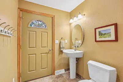 N66W31175  Chenequa Cir, Merton, WI 53029 - Photo 33