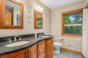 N66W31175 Chenequa Cir, Merton, WI 53029 - Photo 41