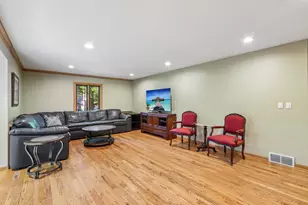N66W31175 Chenequa Cir, Merton, WI 53029 - Photo 31