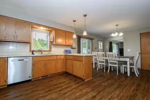 414 Whippletree Ln, Racine, WI 53185 - Photo 9