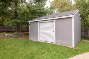 414 Whippletree Ln, Racine, WI 53185 - Photo 27