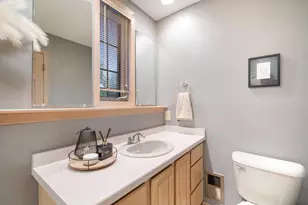 8502 N 43rd St, Brown Deer, WI 53209 - Photo 21