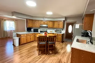 W165S7391 Bellview Dr, Muskego, WI 53150 - Photo 3