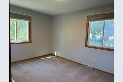 W165S7391  Bellview Dr, Muskego, WI 53150 - Photo 17