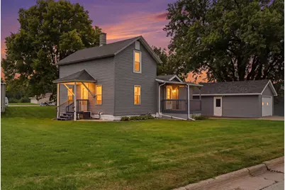 112  Wall St, Holmen, WI 54636 - Photo 1