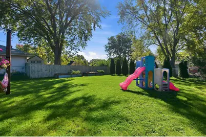 213  Richard St, Waukesha, WI 53189 - Photo 33