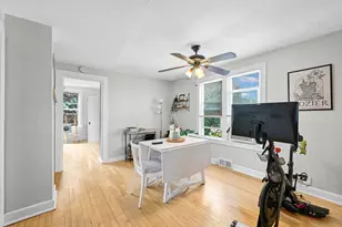 3248 S Delaware Ave, Milwaukee, WI 53207 - Photo 23