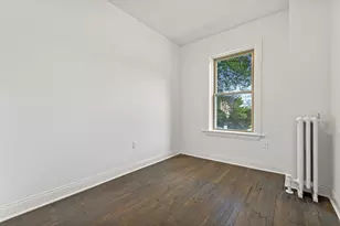 2905 N Bartlett Ave, Milwaukee, WI 53211 - Photo 13