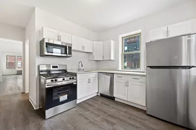 2905 N Bartlett Ave, Milwaukee, WI 53211 - Photo 35
