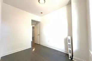 2905 N Bartlett Ave, Milwaukee, WI 53211 - Photo 33