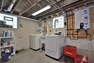 2806 S Austin St, Milwaukee, WI 53207 - Photo 27