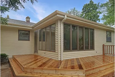 W183N5895  Spruce Ln, Menomonee Falls, WI 53051 - Photo 29
