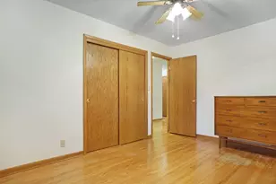 W183N5895 Spruce Ln, Menomonee Falls, WI 53051 - Photo 19