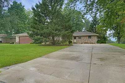W183N5895  Spruce Ln, Menomonee Falls, WI 53051 - Photo 1