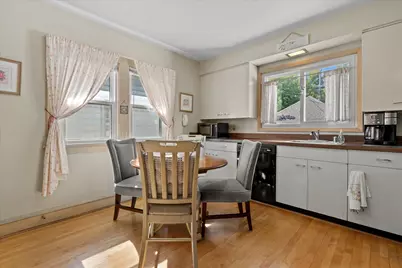1717 S 82nd St, West Allis, WI 53214 - Photo 11