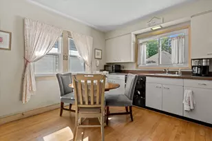1717 S 82nd St, West Allis, WI 53214 - Photo 11